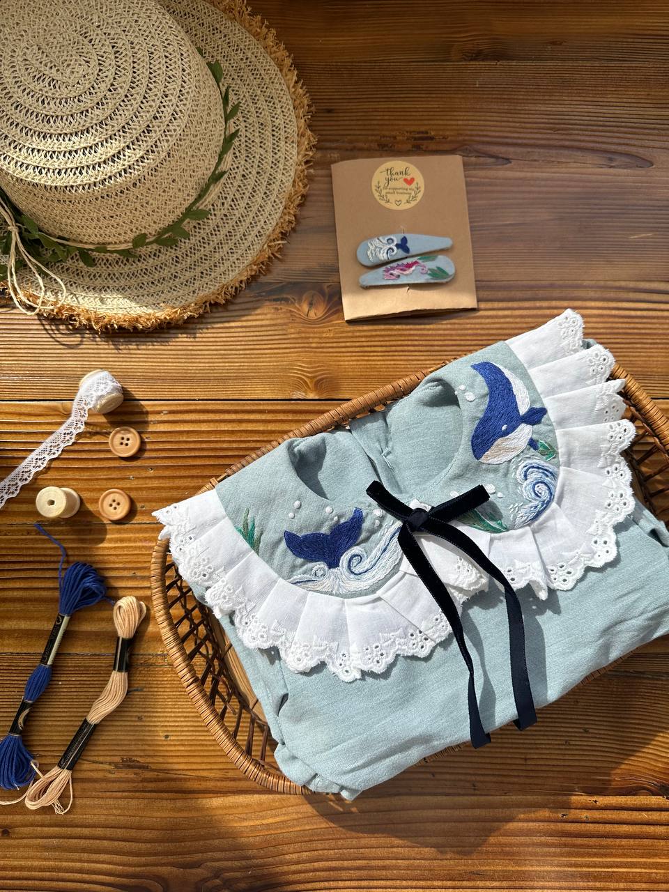 یقه جدا بب گلدوزی شده طرح نهنگ اقیانوس مناسب 1تا12سال