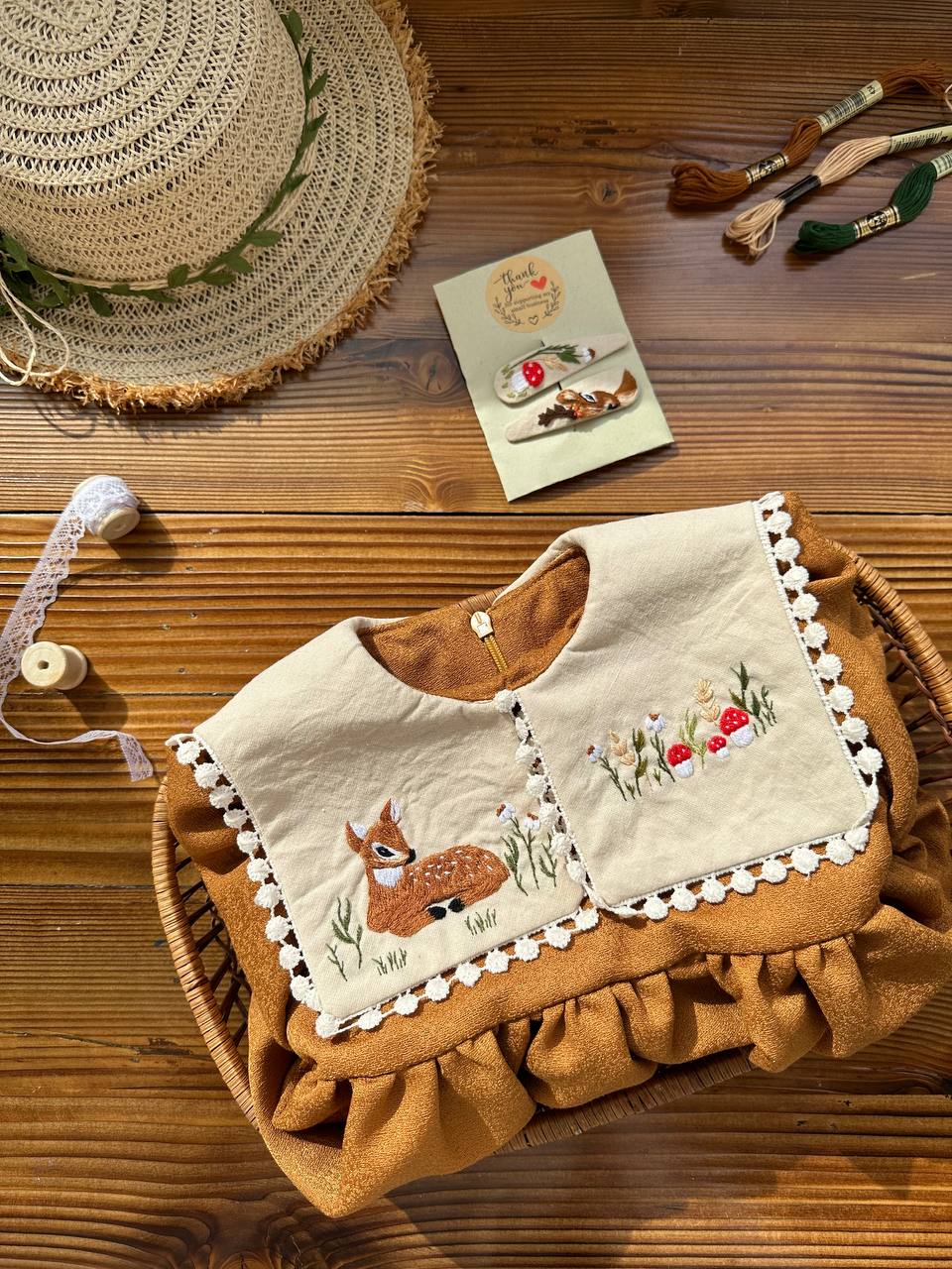 یقه جدا بب گلدوزی شده طرح آهو مناسب 1تا12سال